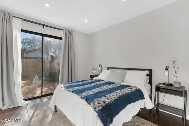 Building Photo - 491 Yorba Linda Pl