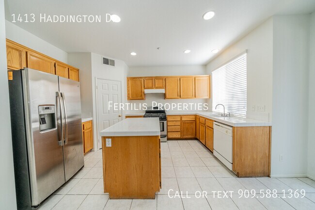 Building Photo - 1413 Haddington Dr