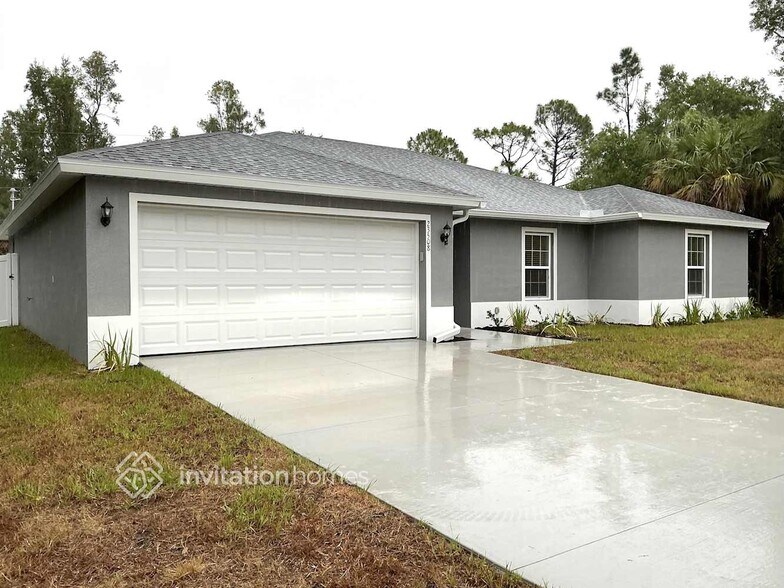 Building Photo - 23508 Cedarton Ave