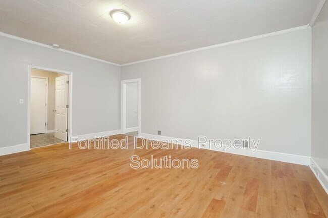 Building Photo - 524 Morgan Rd