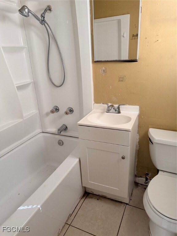 Building Photo - 1341 Gardenia Ave