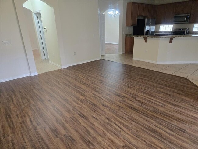 Building Photo - 1125 Lascala Dr