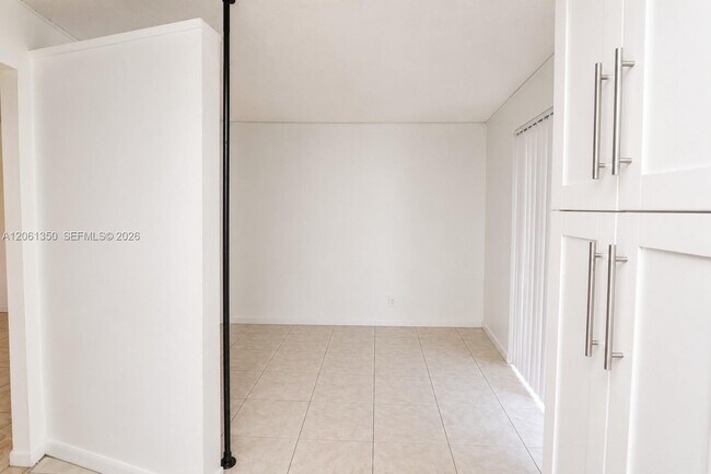 Building Photo - 2634 NW 60th Way