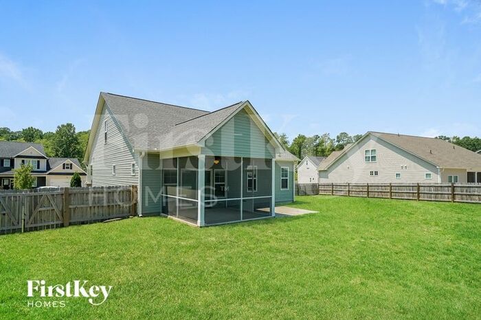 Building Photo - 295 Edgefield St