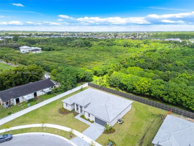 Building Photo - 13283 SW 188th Terrace