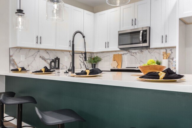 Building Photo - A629