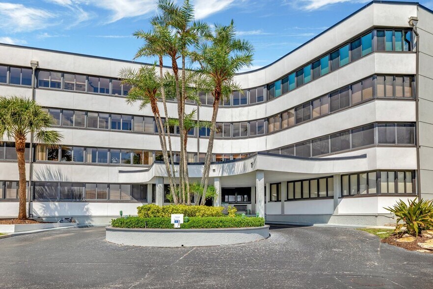 Primary Photo - 1357 NE Ocean Blvd