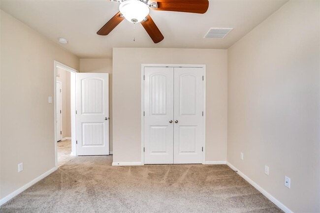 Building Photo - 128 Fort Cobb Way