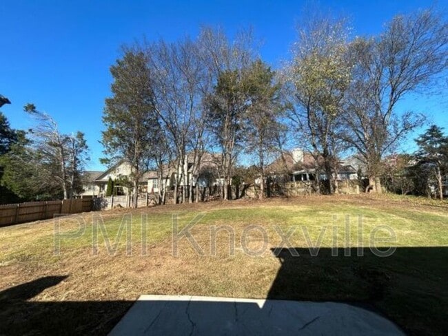 Building Photo - 1427 Moorgate Dr