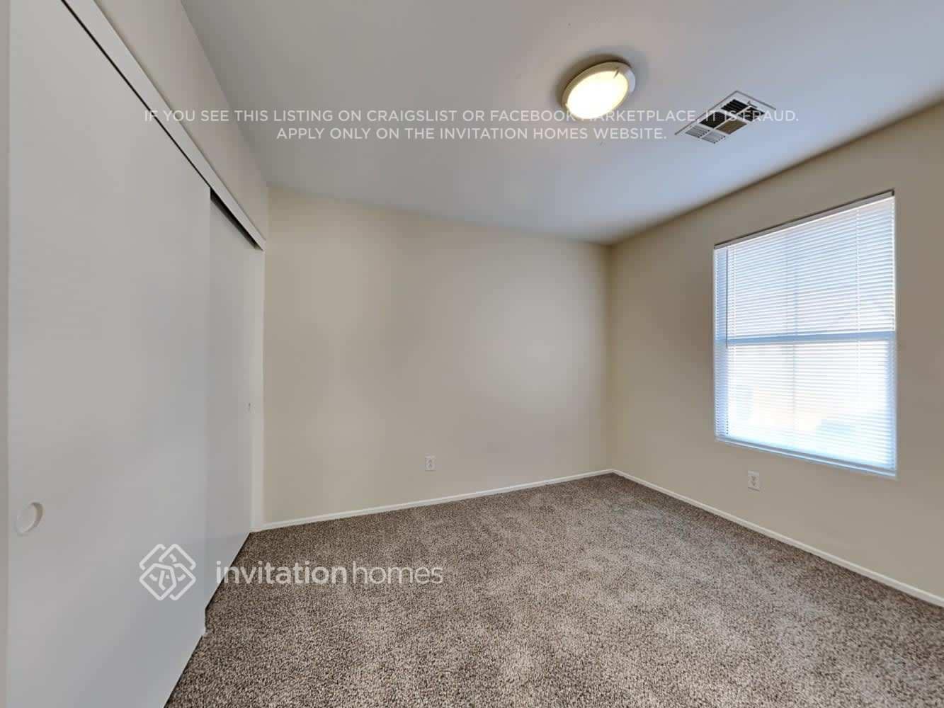 Building Photo - 1229 Orchard View St