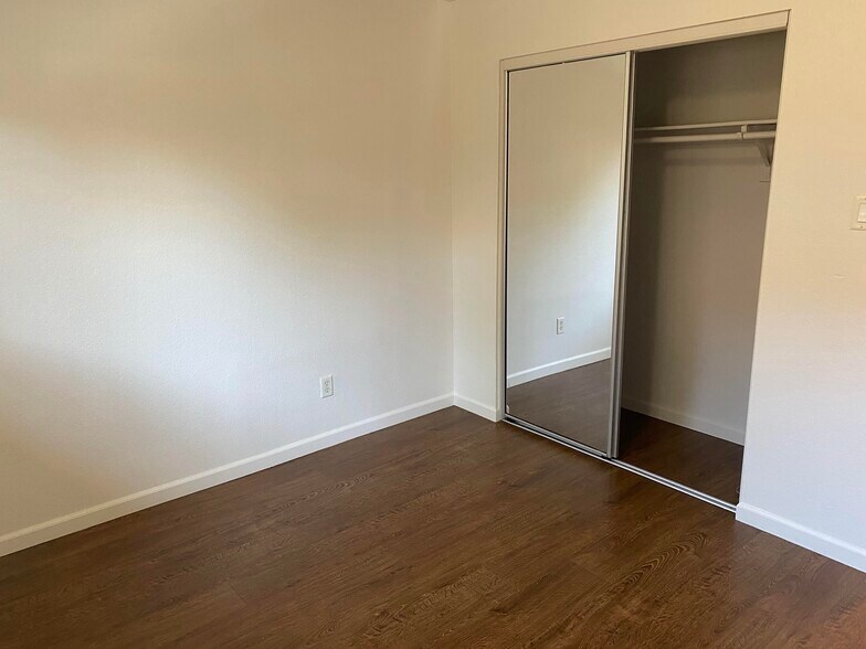 Building Photo - 5008 Bremner Way