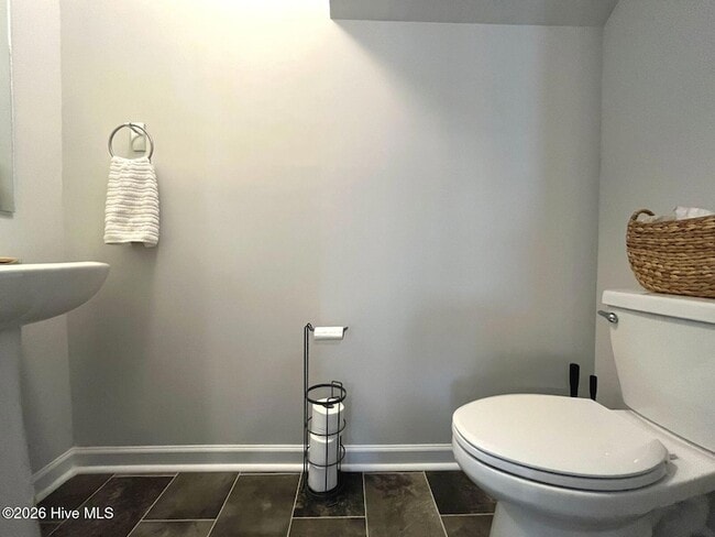 Building Photo - 784 Conductor Ct