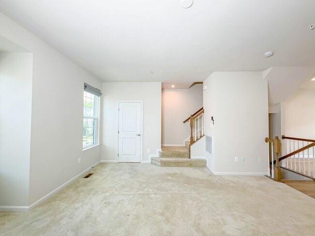 Building Photo - 72 Caswell Dr