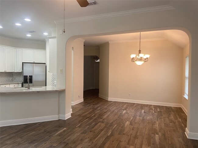 Building Photo - 130 S Veranda Ridge Dr