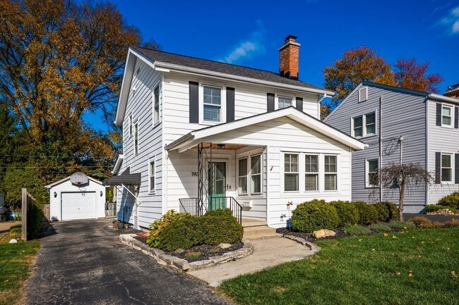 Building Photo - 190 E Dominion Blvd