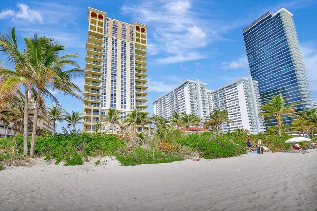 Building Photo - 2080 S Ocean Dr