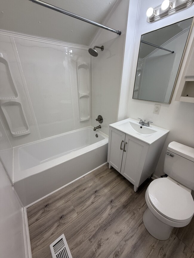 Building Photo - 97 W 8th St