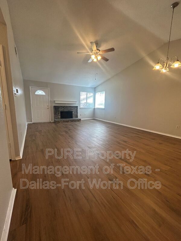 Building Photo - 116 Windmill Ridge Dr