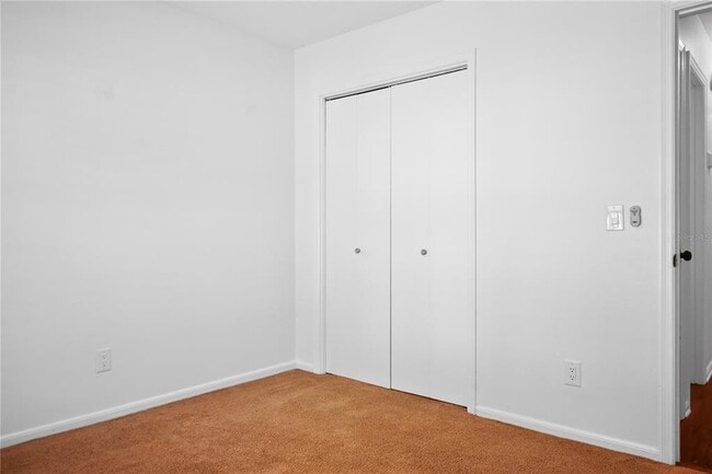 Building Photo - 14818 Winding Creek Ct