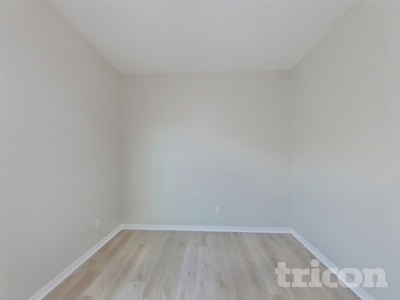 Building Photo - 1848 Dunn Cove Dr