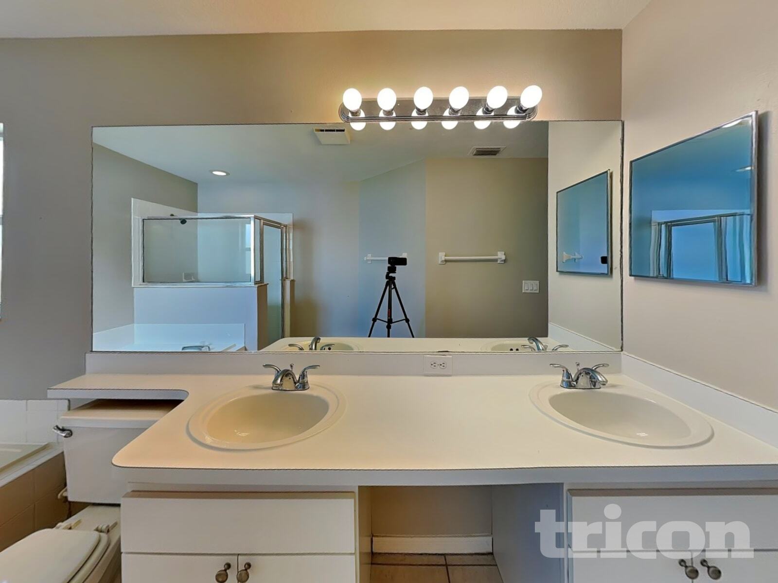 Building Photo - 1446 Firewheel Dr