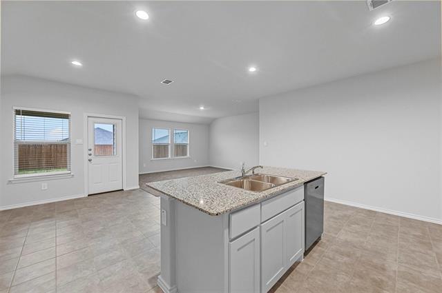 Building Photo - 9504 Drifting Sand Dr