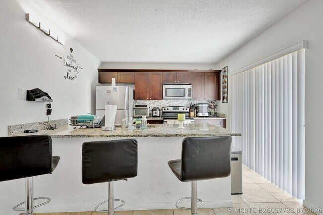 Building Photo - 5907 59th Way