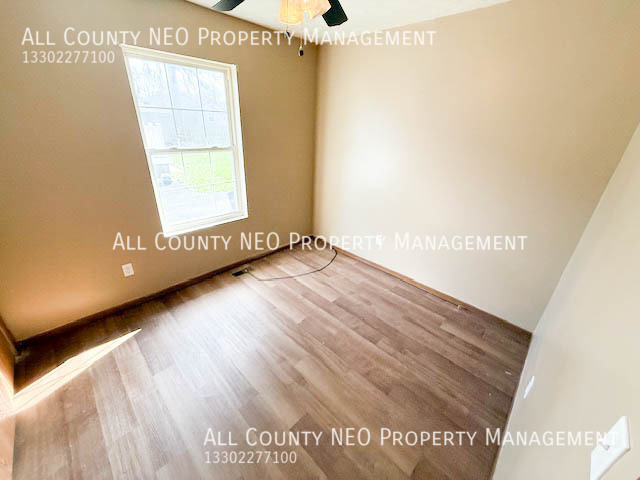 Building Photo - 1118 Hammel St