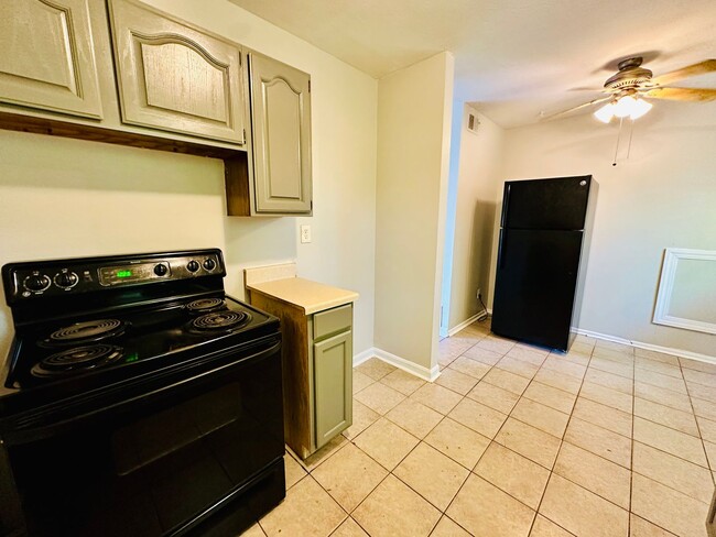 Building Photo - Updated three bedroom ranch in Okolona now...