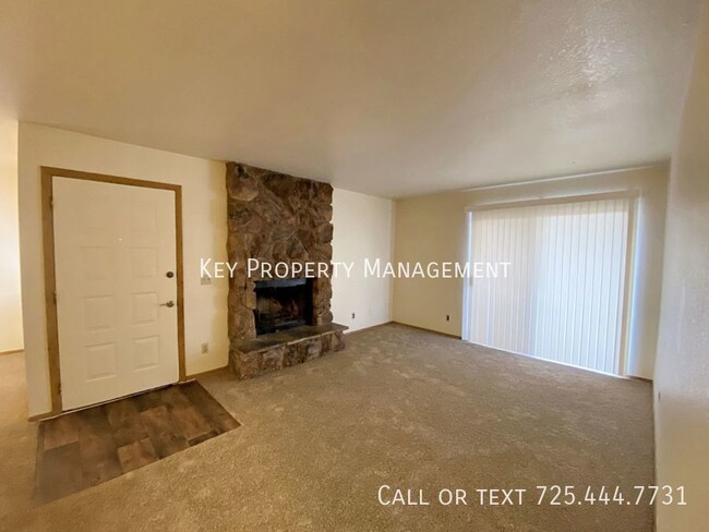 Building Photo - 2 BEDROOM HENDERSON CONDO!