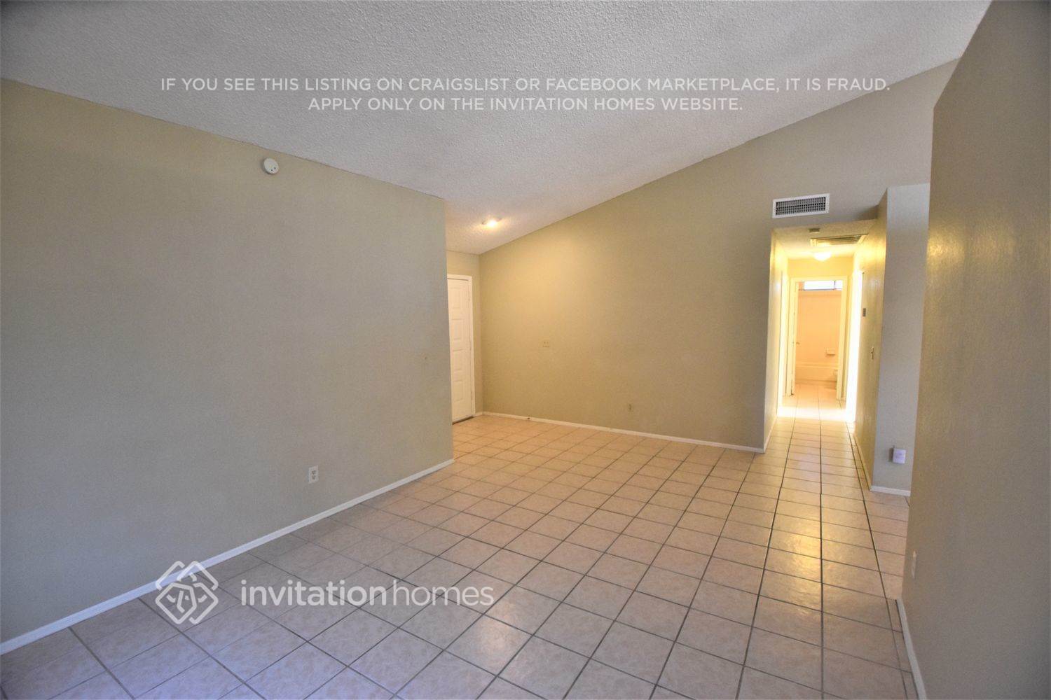 Building Photo - 9260 W Yucca St