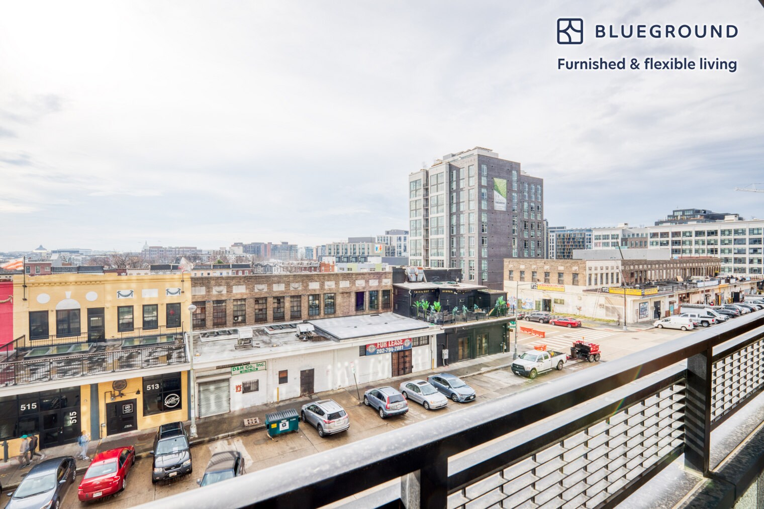 Building Photo - 550 Morse St NE