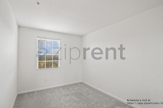 Building Photo - 812 Joree Ln