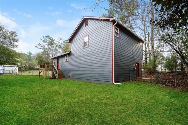 Building Photo - 213 Westwood Trail