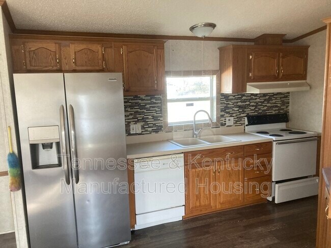 Building Photo - 201 Cumberland Ln