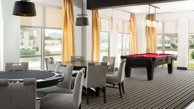 Building Photo - 10300 Katy Fwy