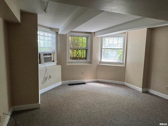 Building Photo - 2648 Ripley St