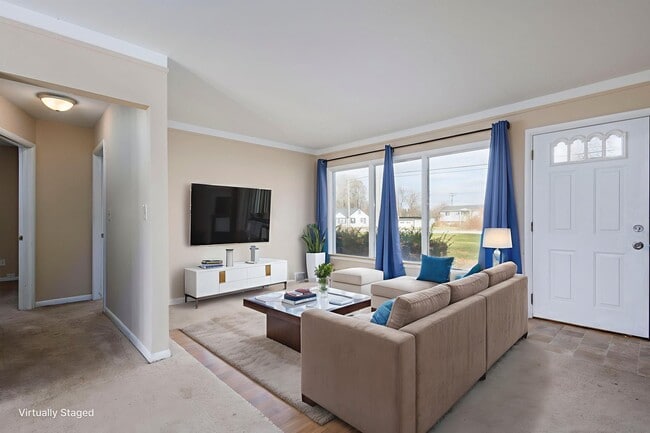 Building Photo - 8620 Milan-Oakville Rd