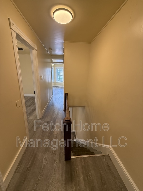 Building Photo - 830 Prangley Ave