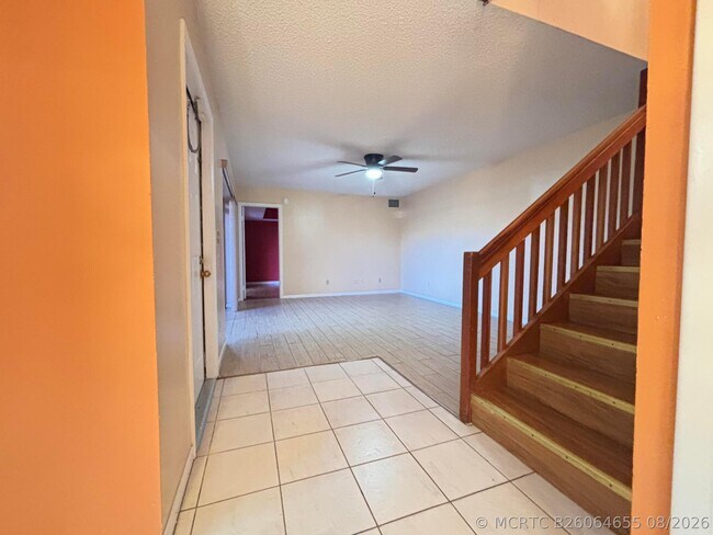 Building Photo - 1701 S Coral Terrace