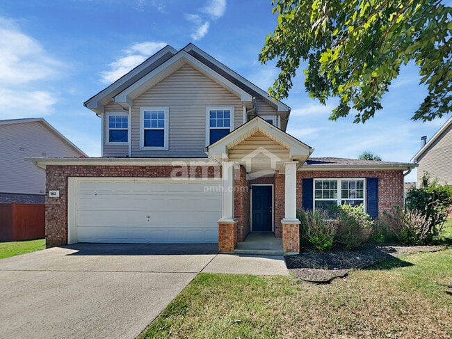 Building Photo - 2853 Park Knoll Dr