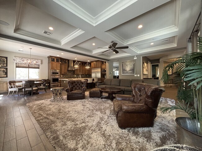Building Photo - 81 Navarra Canyon Ct