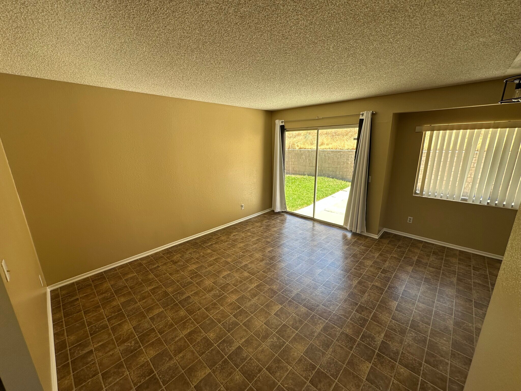 Building Photo - 2726 Coria Pl