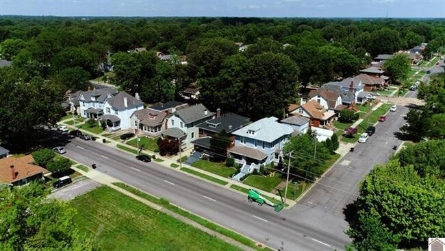 Building Photo - Beautiful Historic Home For Lease!