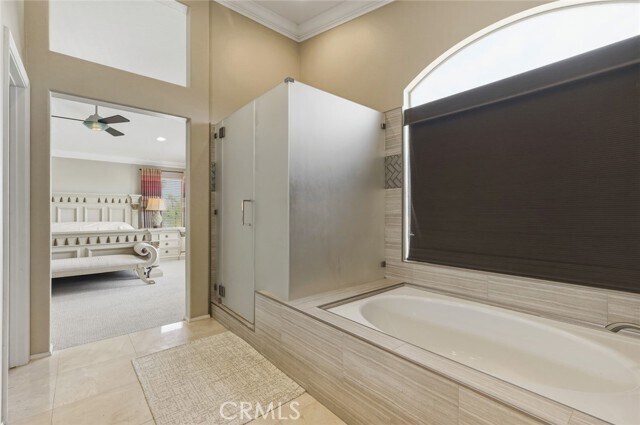 Building Photo - 4640 E Somerton Ave