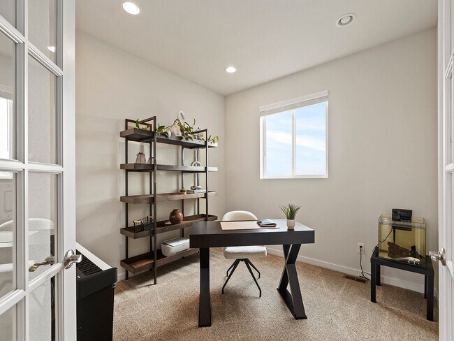 Building Photo - Stunning 4-Bed 2.5-Bath Oasis- Severance, CO!