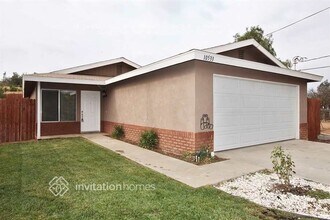 Building Photo - 10533 Gramercy Pl