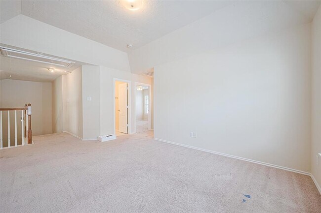 Building Photo - 14203 Torrey Village Dr