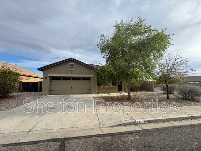 Primary Photo - 25179 W Maldonado Dr