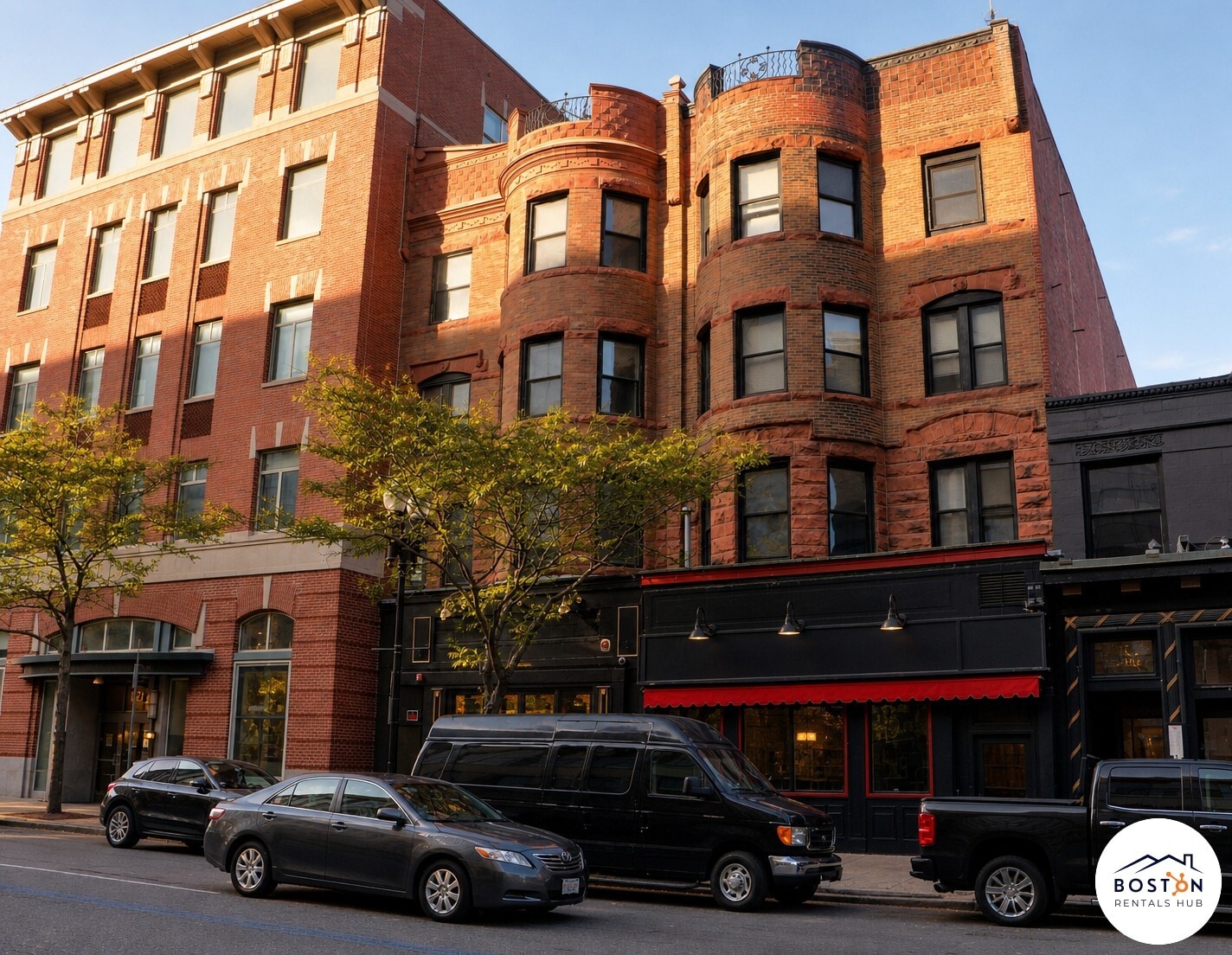 Building Photo - 905 Beacon St